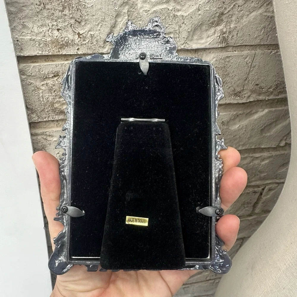 Metal Noah's Ark Vintage Picture Frame 3.5x5